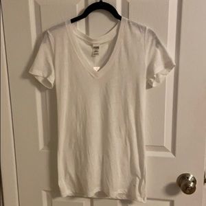 PINK VICTORIAS SECRET PINK tee